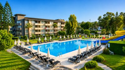 Senza Sunset Beach Hotel