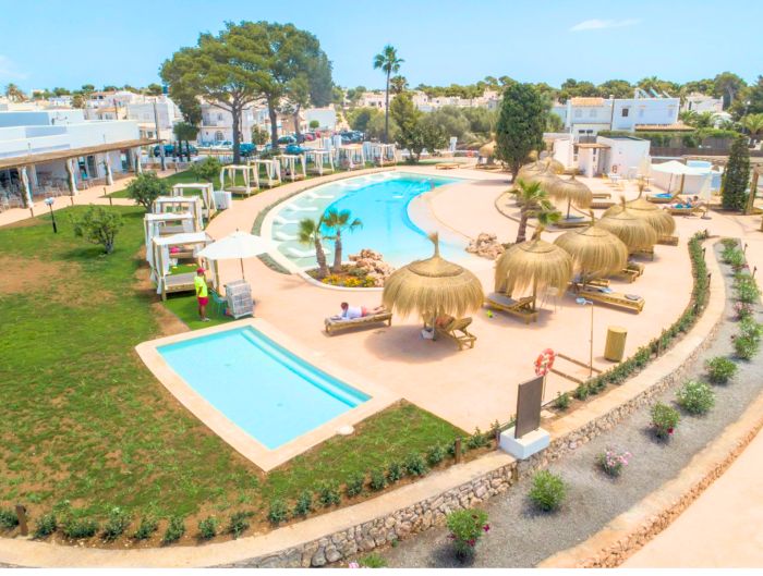 Eques Petit Resort