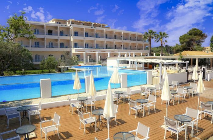 Cavomarina Beach Hotel (Adults Only 17+)