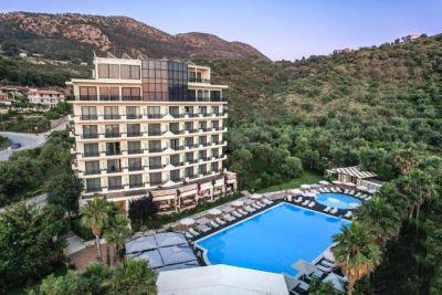Rapos Resort Hotel