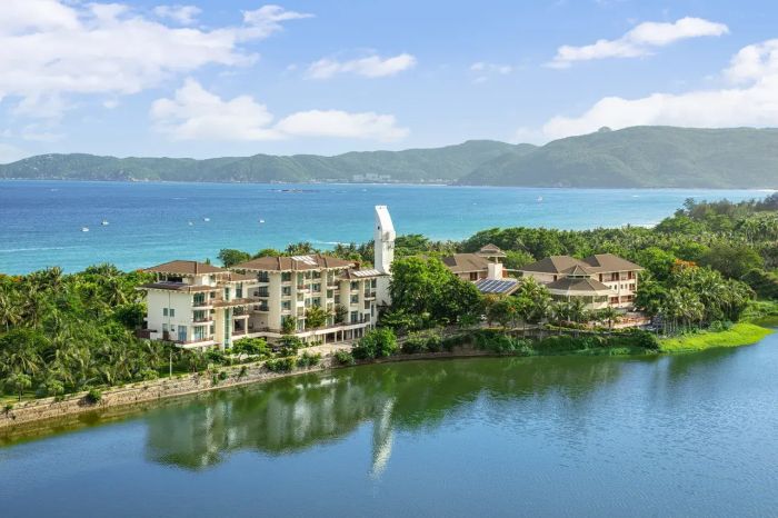 Palm Beach Resort Yalong Bay Sanya
