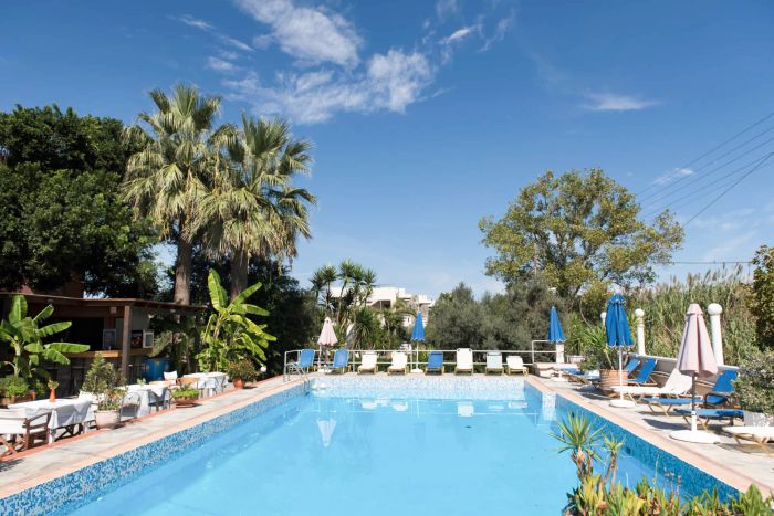 Proimos Apartments