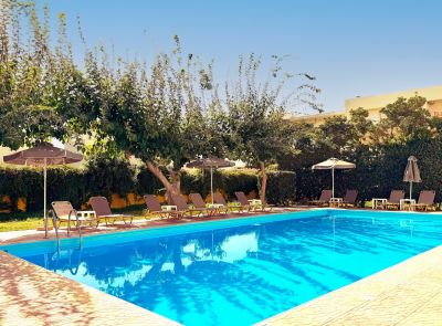 Domenica Apartments