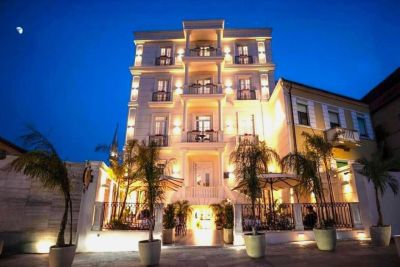 Art Gallery Boutique Hotel