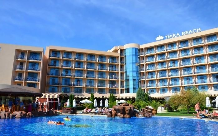 Tiara Beach