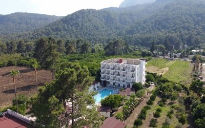 Imeros Hotel