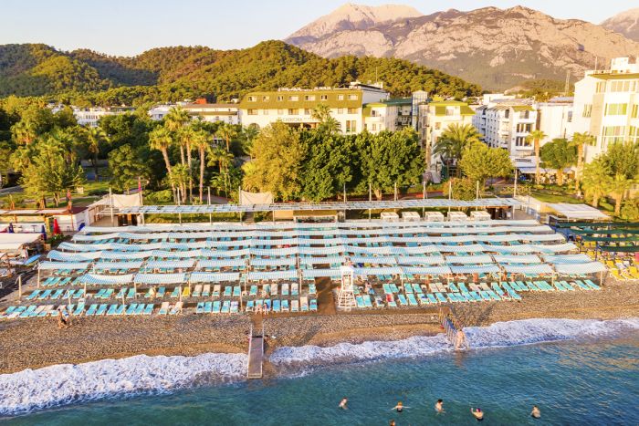 Lancora Beach Hotel