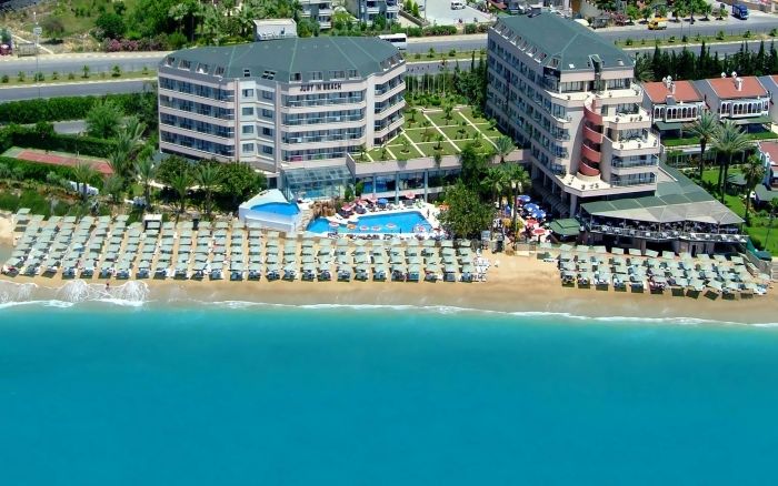 Aska Just In Beach Hotel