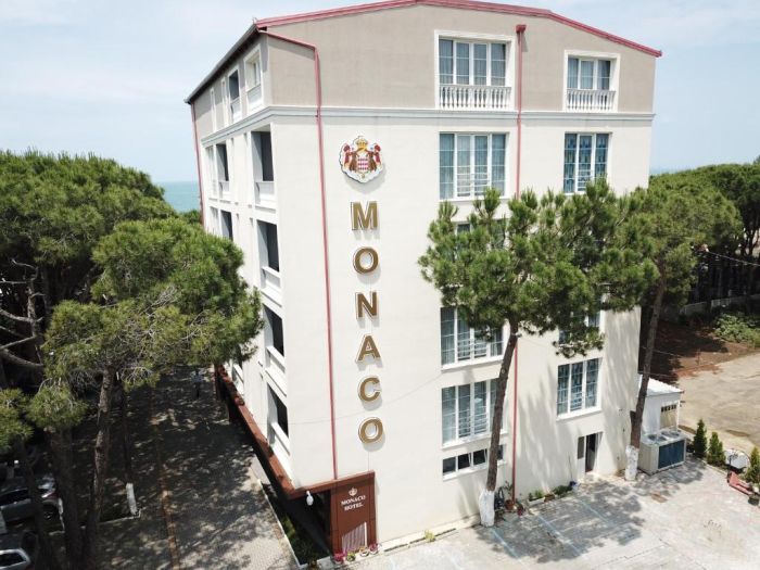 Monaco Hotel