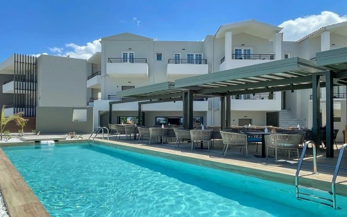 Mare Blue Suites (Adults Only 16+)