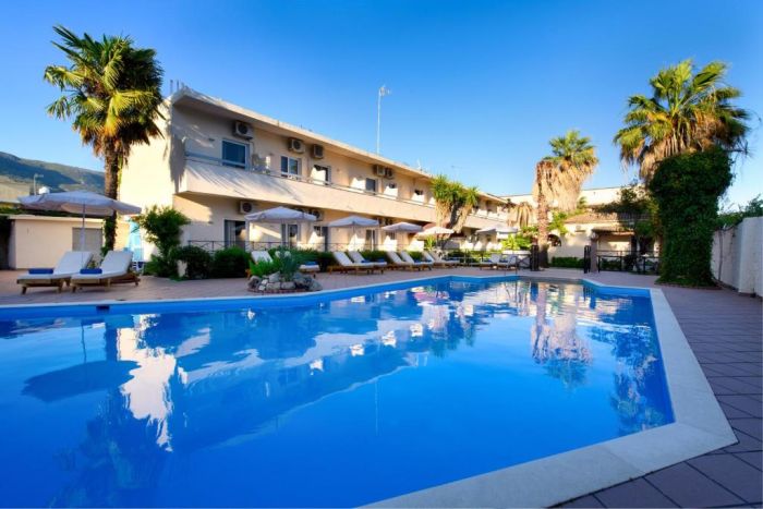 Ipsos Di Mare Beach Hotel (Adults Only 17+)