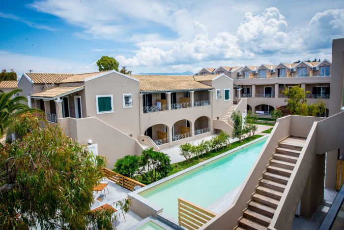 Amour Holiday Resort