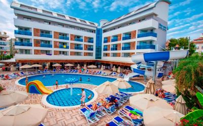 Blue Wave Hotel