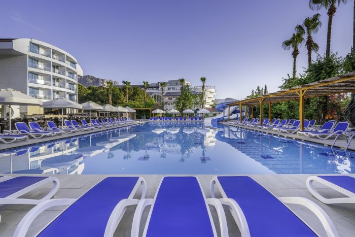 Ring Beach Hotel