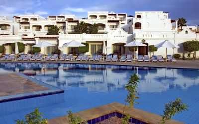 Continental Plaza Beach & Aqua Park Resort