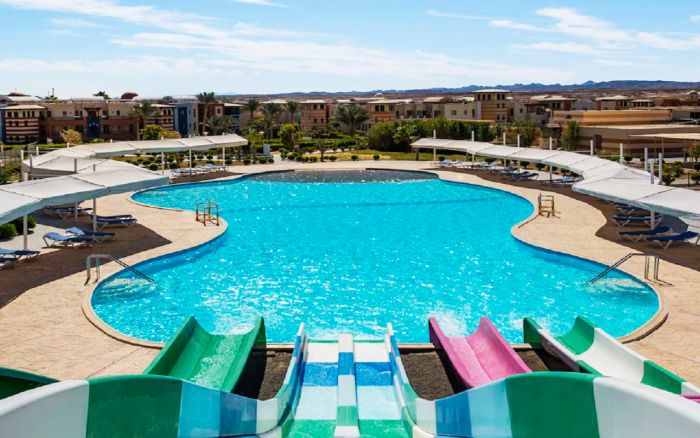 Radisson Individuals Marina Resort
