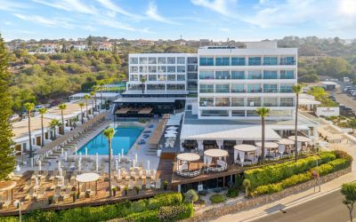 Napa Mermaid Hotel & Suites
