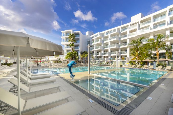 Limanaki Beach Hotel
