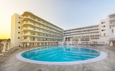Tofinis Hotel