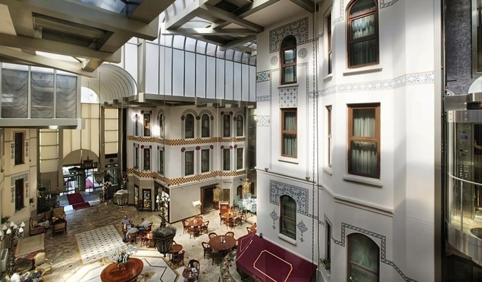 Crowne Plaza Old City