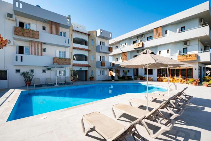 Dimitra Hotel & Apartments