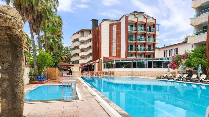 Club Monte Carlo(Ex:Club Tess)