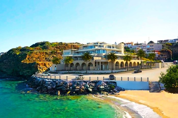 Castello Infinity Suites (Adults Only 16+)