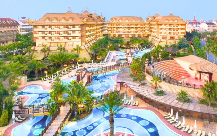 Royal Dragon Hotel
