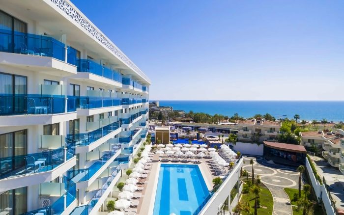 Dream World Hill Resort & Spa