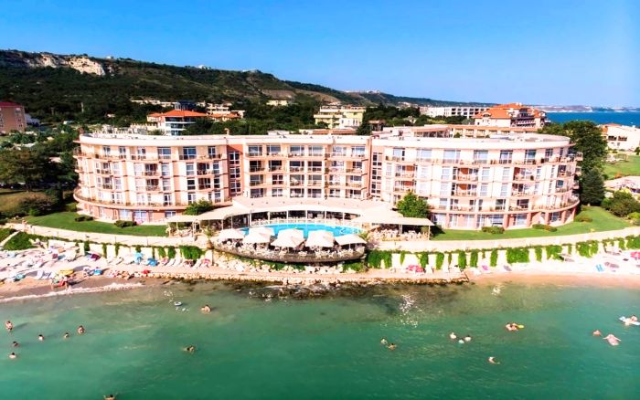 Royal Bay Resort