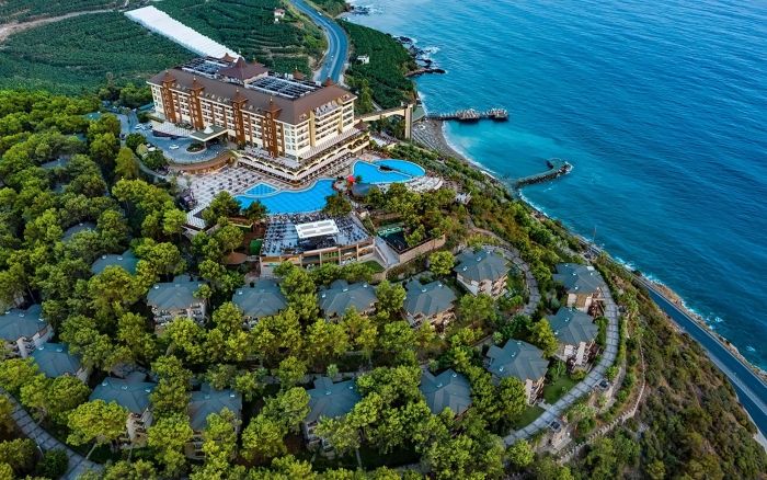 Utopia World Hotel