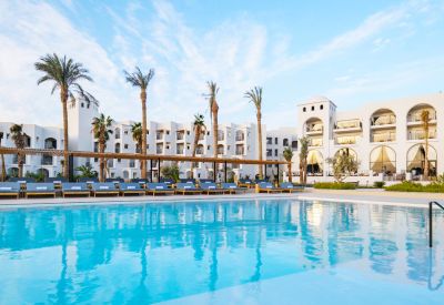 Serry Beach Resort
