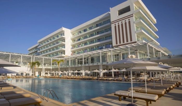 Constantinos The Great Hotel
