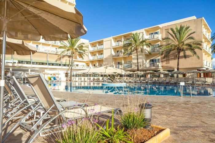 Hotel Castell de Mar